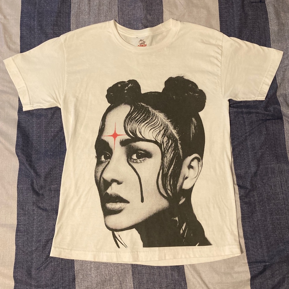 Artist Graphic Woman T Shirt Sz M Unisex White USA